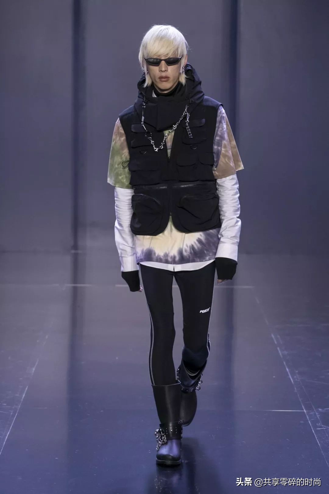 太平鸟夏装时尚穿搭,太平鸟秀场时装周2024秋冬