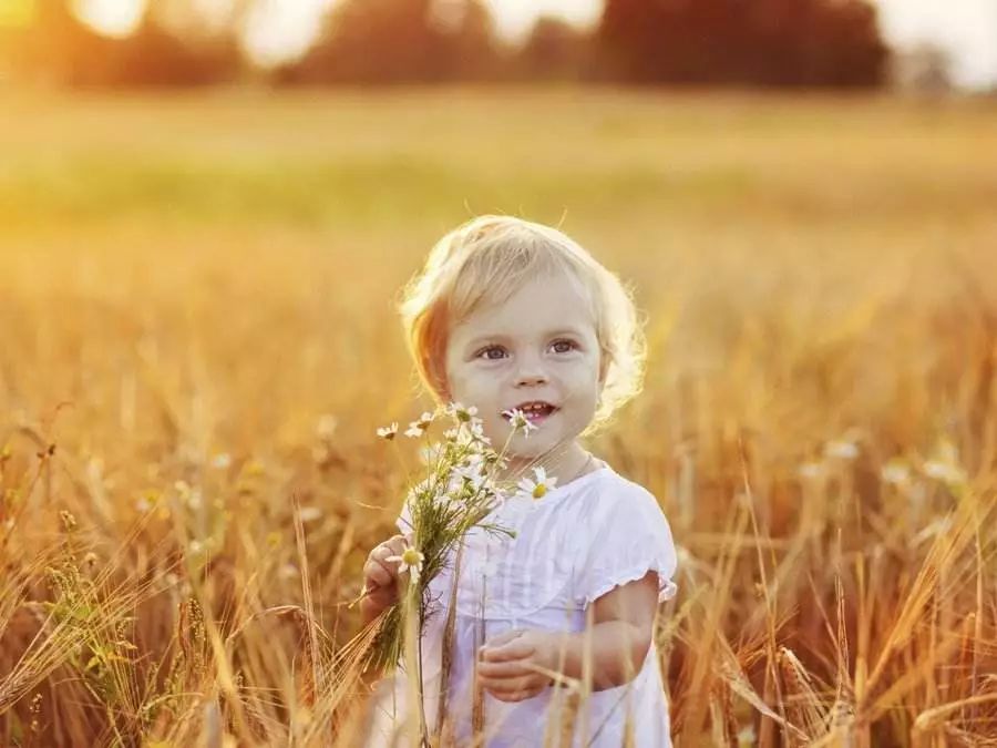 新生宝宝眼屎多什么原因,新生宝宝眼屎黄脓状怎么办