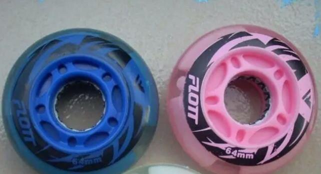 儿童第一双轮滑鞋怎么选,我的第一双实战鞋