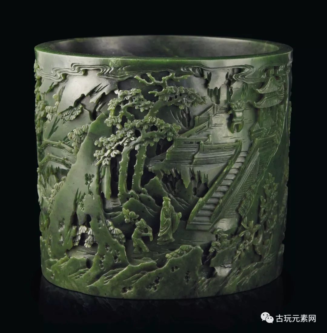 纽约苏富比总成交约1.2亿乾隆青白玉双鱼洗近2000万人民币成交