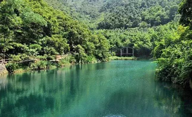 广州小九寨沟旅游,广州出发避暑旅游景点推荐