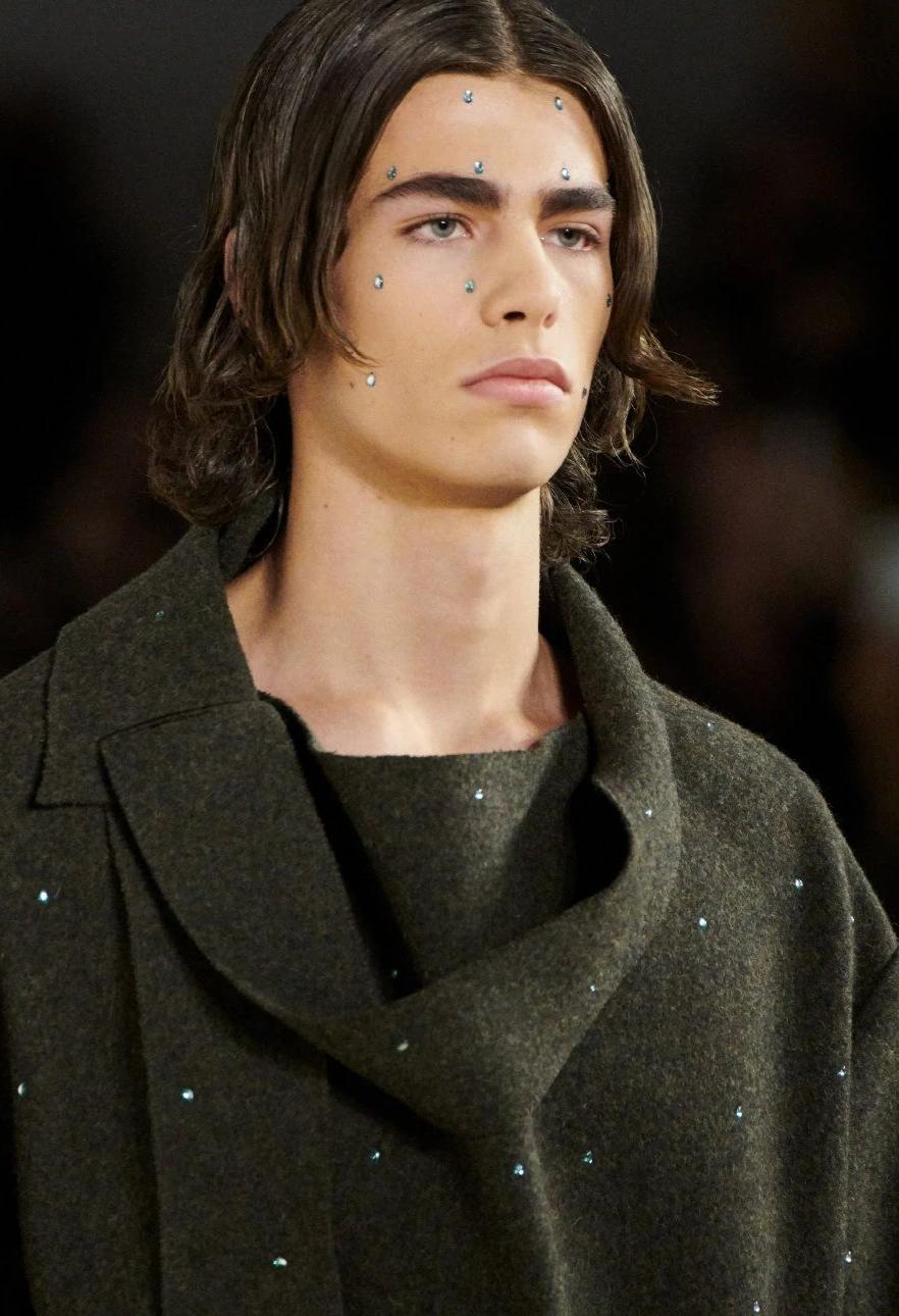 谁告诉你，Acne只是一个爆款“潮牌”？