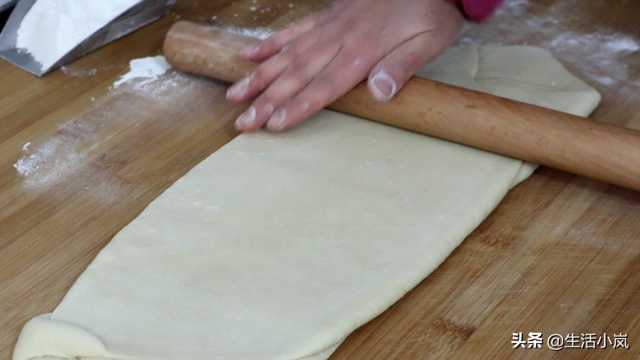 怎么炸软麻花里软外酥,炸出香脆的麻花
