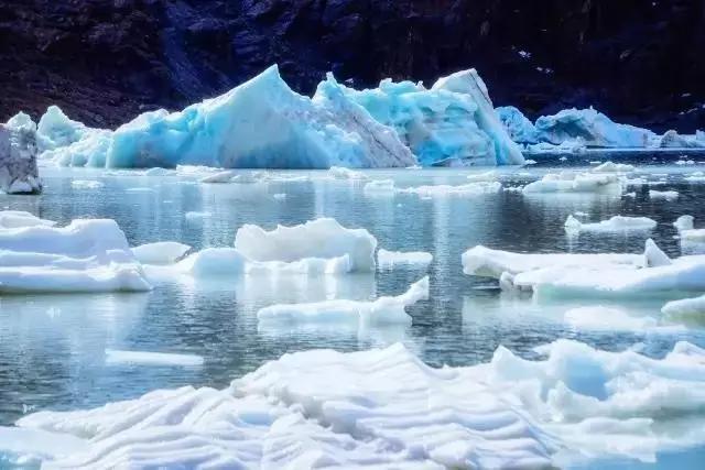 南极孤独雪山风景,小众但雄伟的雪山