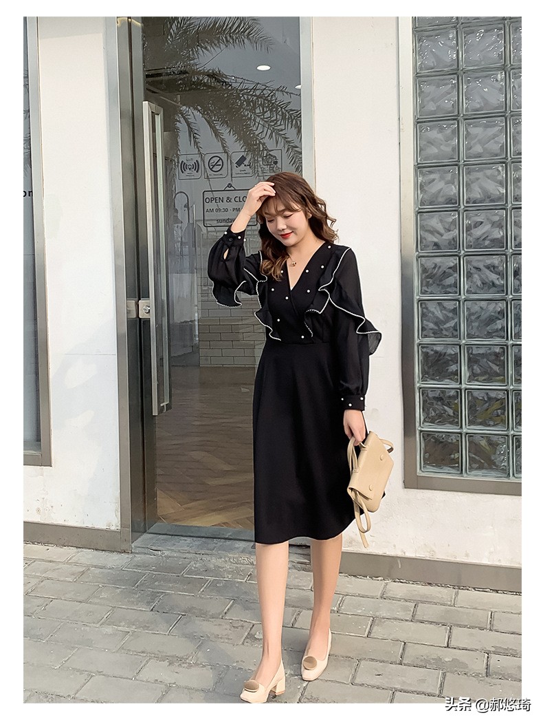 135斤胖mm穿衣搭配显瘦,130斤上身胖怎么穿衣服显瘦