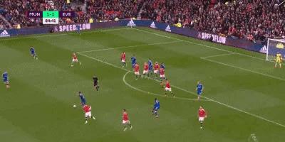 埃弗顿曼联逆转,索尔斯克亚解雇球迷反应