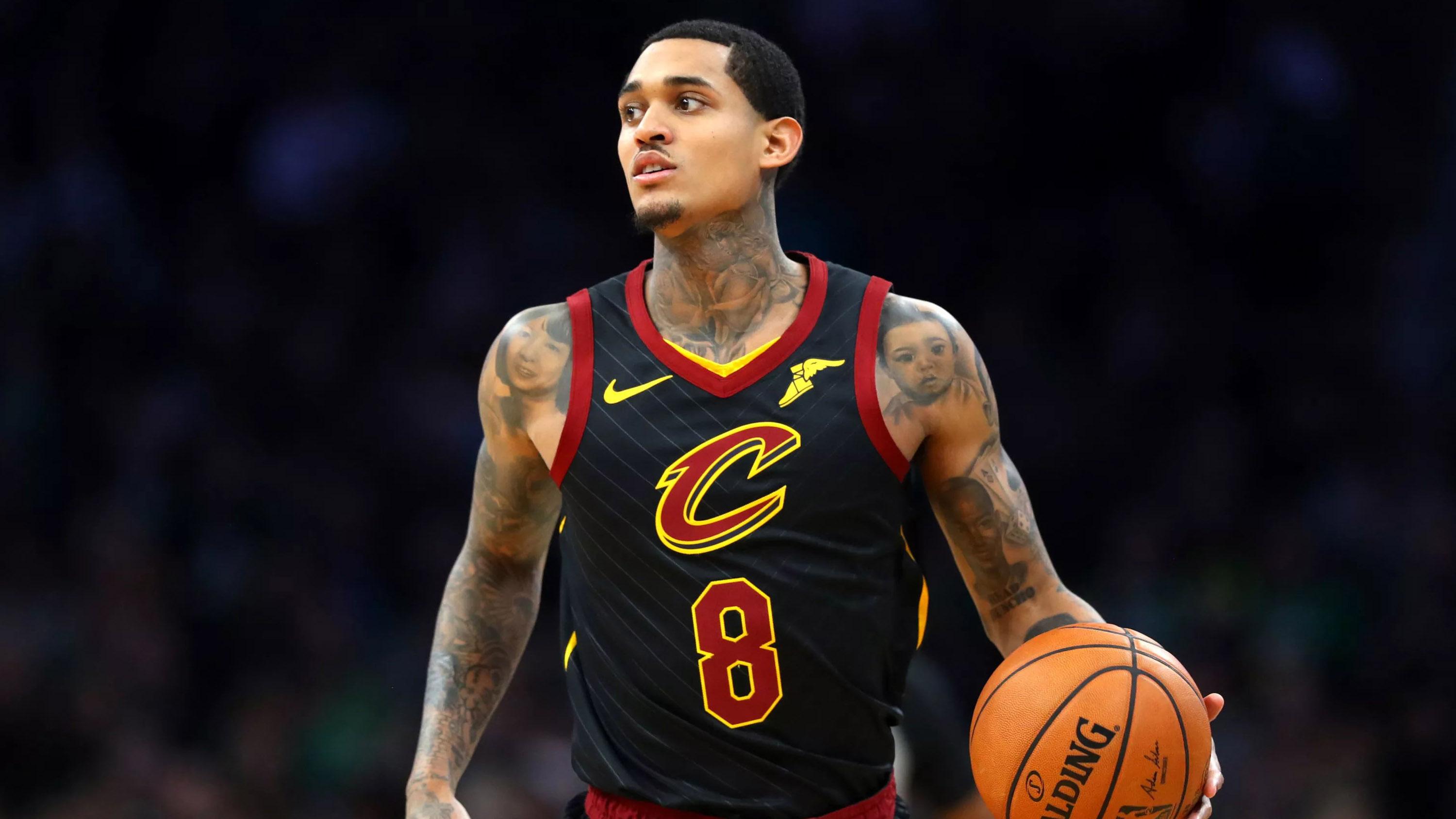 联盟迎来第一笔交易爵士补强,骑士爵士交易双赢