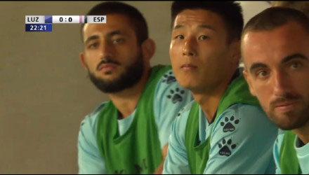 武磊一夜连遭2次打击：仅替补登场20分钟连一脚射门都没