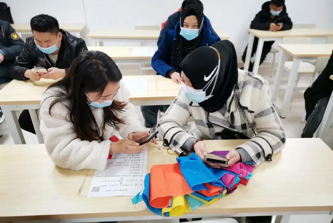 欧菲光南昌工厂复工没有,各民族齐心协力抗击疫情的视频