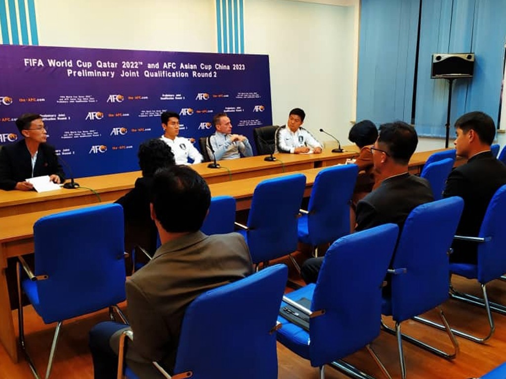 无观众球赛视频大全,朝鲜男足对阵日本男足