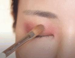 如何画比较妖艳的眼妆,初学者怎么画又纯又欲的眼妆