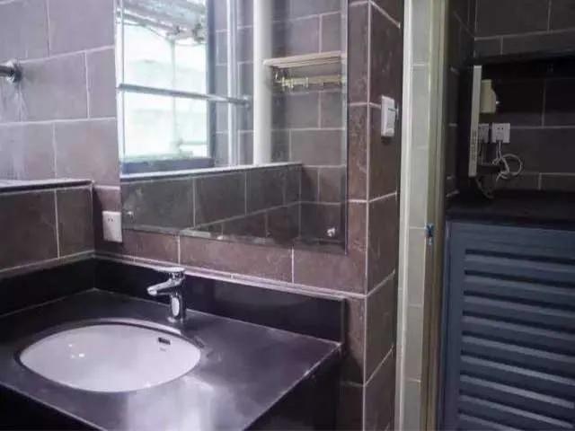 好的大学宿舍和差的大学的对比,大学宿舍差距大