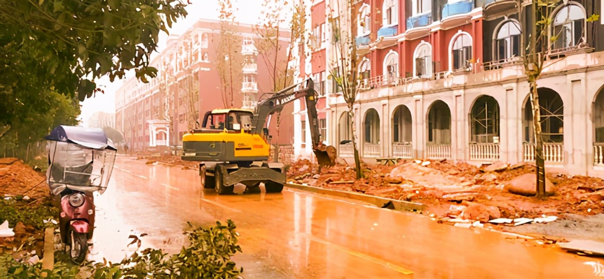 轮式挖掘机基本操作和讲解,轮式挖掘机简单吗