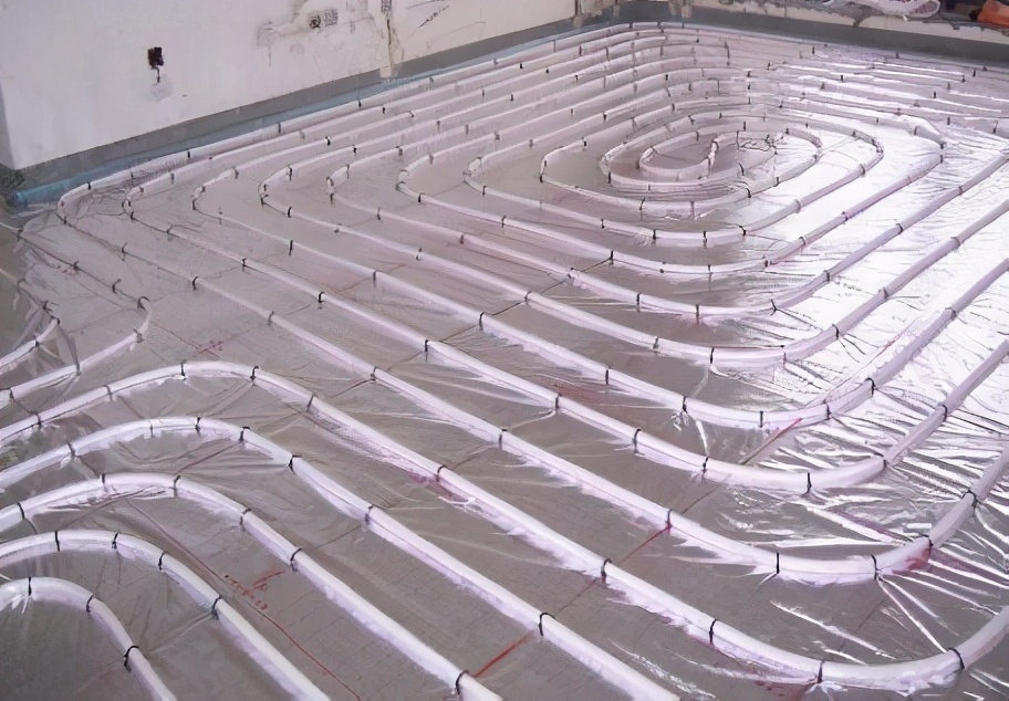 地暖循环泵降噪解决方法,地暖一开噪音特别大是怎么回事