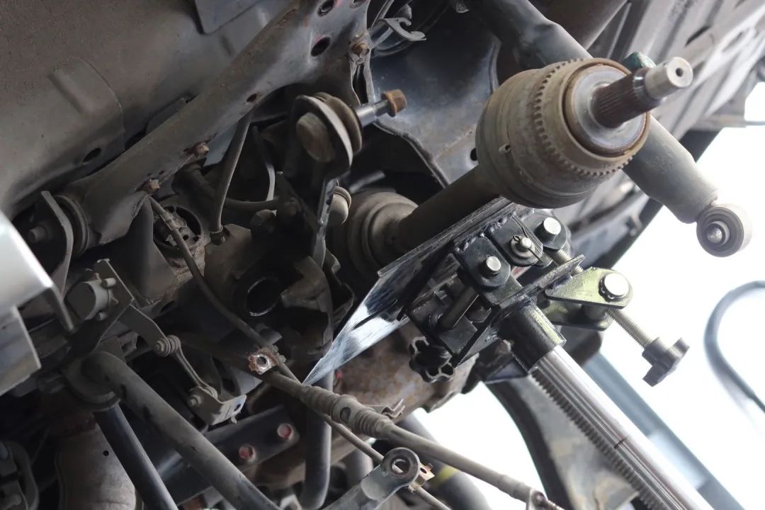 老车翻新修复三菱帕杰罗v97,帕杰罗v97整车整备翻新长视频