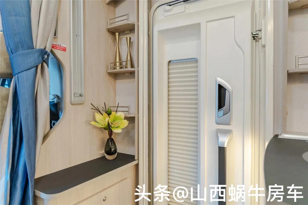 颜值空间动力兼得的全尺寸suv,颜值与功能并存