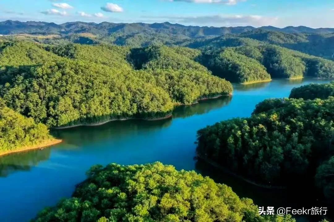 被刘昊然种草的云南小城，全网0攻略，我们花不到2k就逛吃6天