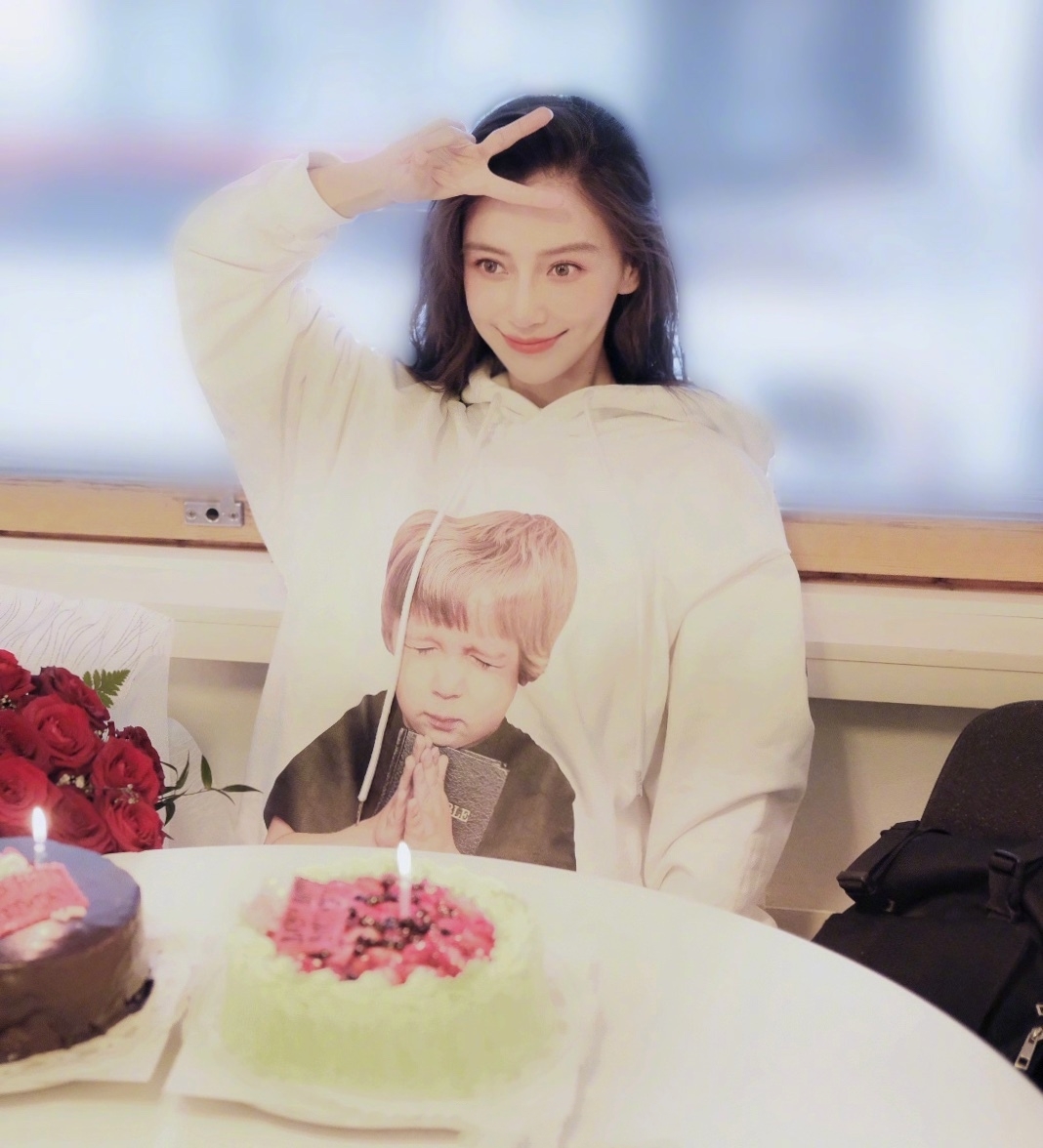 angelababy生日照图文,Angelababy生日造型