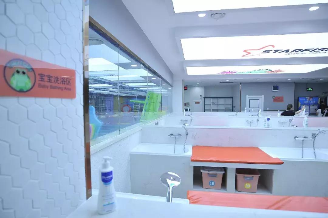 徐州高端亲子游泳，唯一入驻水立方，饮用水标准，国家级教练坐镇