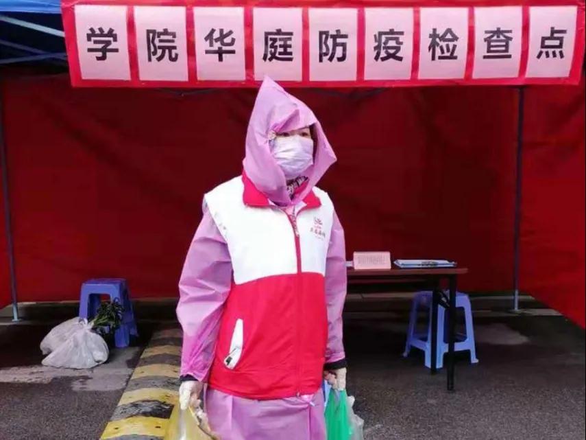 致敬地产人的短句,致敬地产工作者