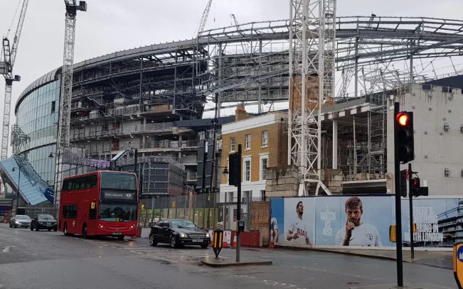 热刺8亿英镑新球场初现雏形,热刺新球场纪录片