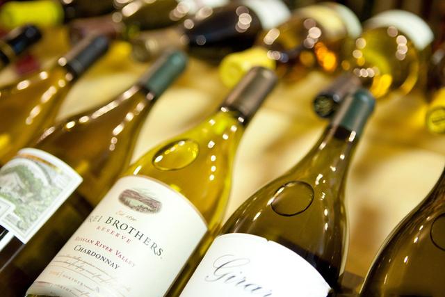 为什么红肉配红酒白肉配白酒,红酒配红肉白酒配白肉是瞎讲究吗