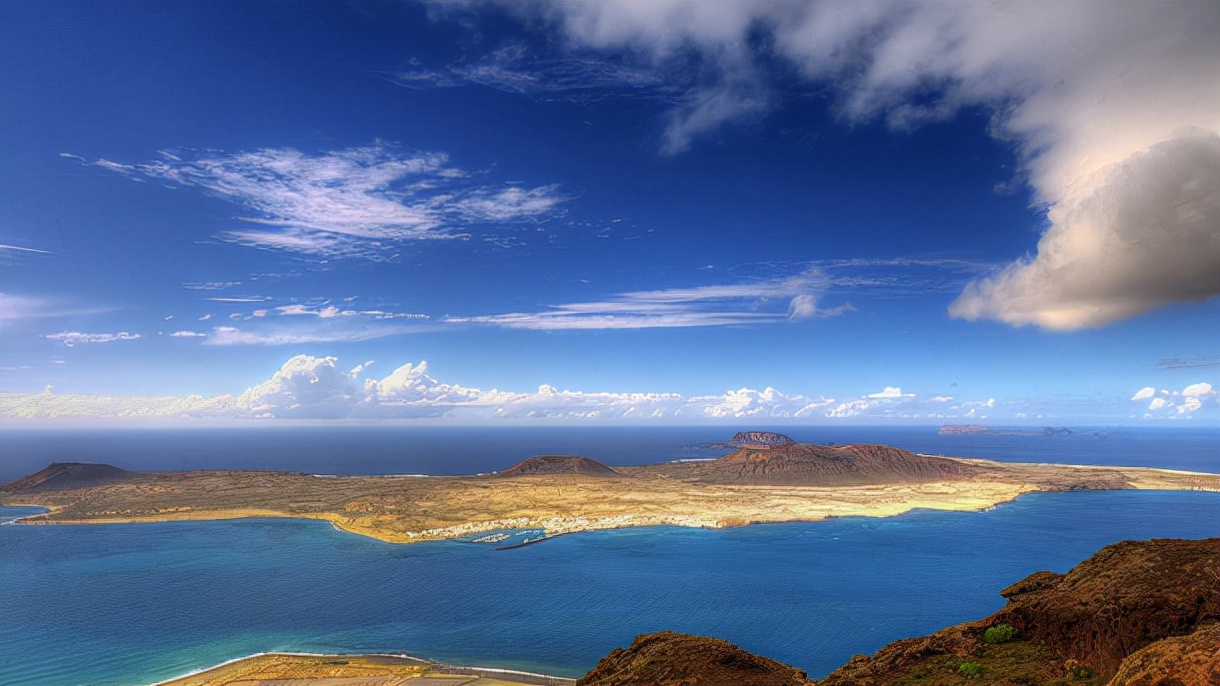 带俊字的男孩名字100分,灏字男孩名字最佳搭配