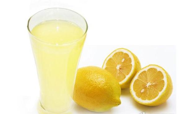 发黄的小白鞋怎么洗白,洗完白鞋怎么避免白鞋子发黄