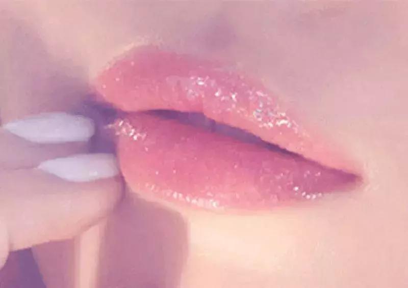 美颜都比不上它！这瓶珠光粉真的美哭我！