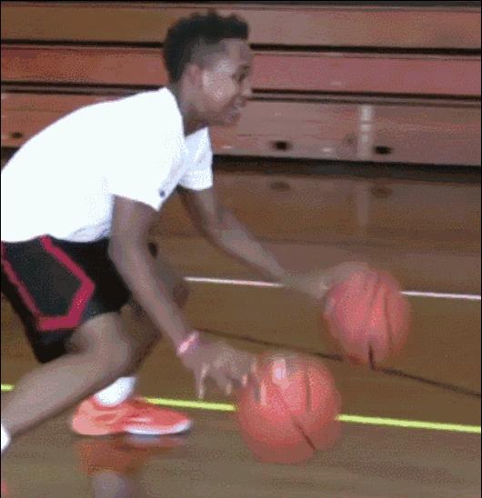 新手女生打篮球快速学会,新手如何快速学会打篮球过人