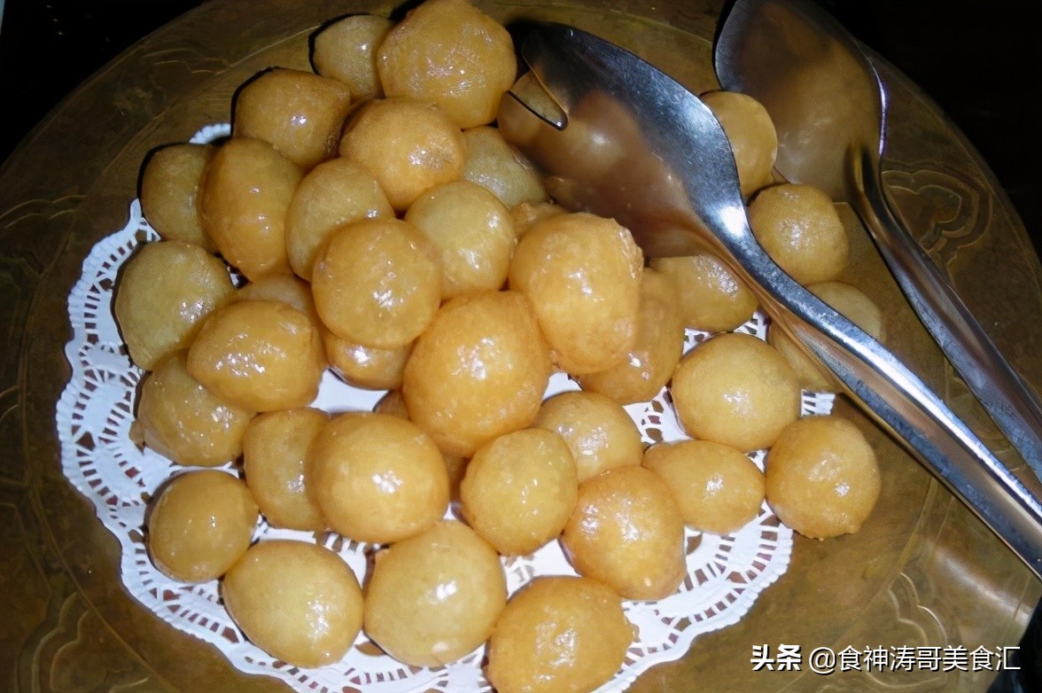 沙特家庭的一日三餐，营养过剩导致胖人太多，无奈宣布减肥换黄金