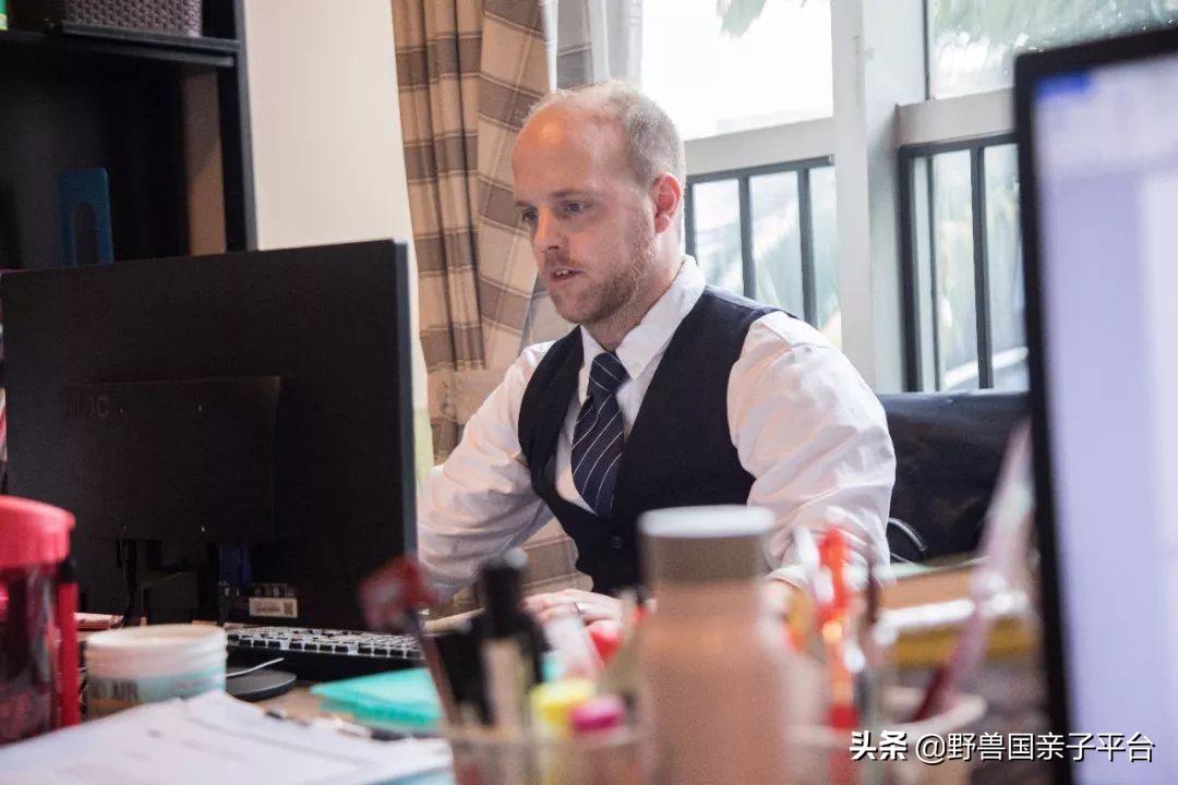 把意大利的足球理念带到中国,把意大利先进的足球理念带到中国