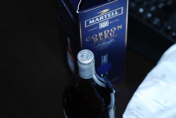 马爹利2斤装鉴别,马爹利鉴别方法