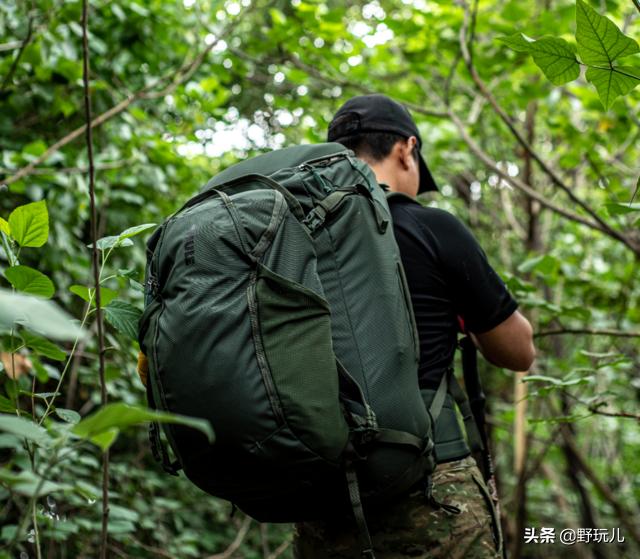 thule拓乐包,拓乐thule25lvea多功能背包测评