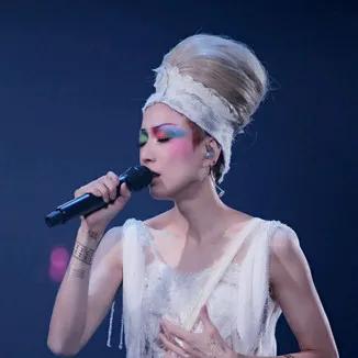 郑秀文和杨千嬅很像,像郑秀文