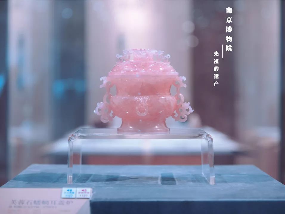 南京历史感沉重的古都,烟水南京