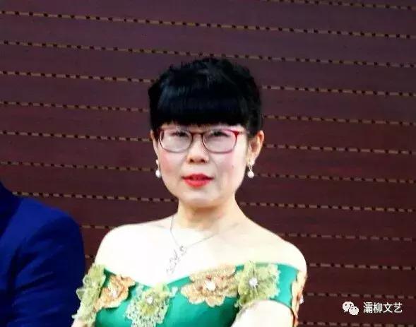 中国西部文苑｜四院文化群健步远征群欢歌热舞迎新年