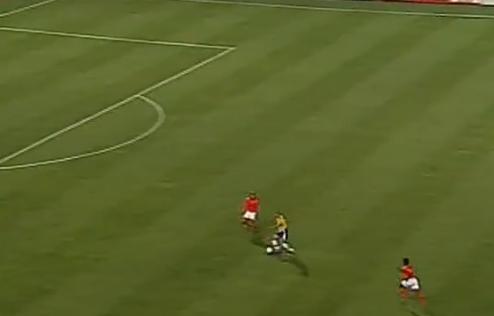 02年世界杯巴西罗纳尔多过人失败,罗纳尔多1998世界杯vs荷兰