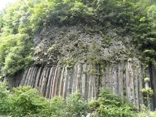 火山旅游好去处,火山群打卡