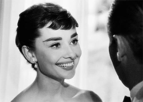 黑眼圈显憔悴教你5种方法来消除,黑眼圈很重气色很差怎么改善