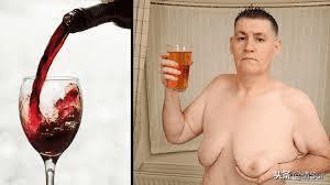 当你的胸比女朋友还大的时候,就要引起注意了……