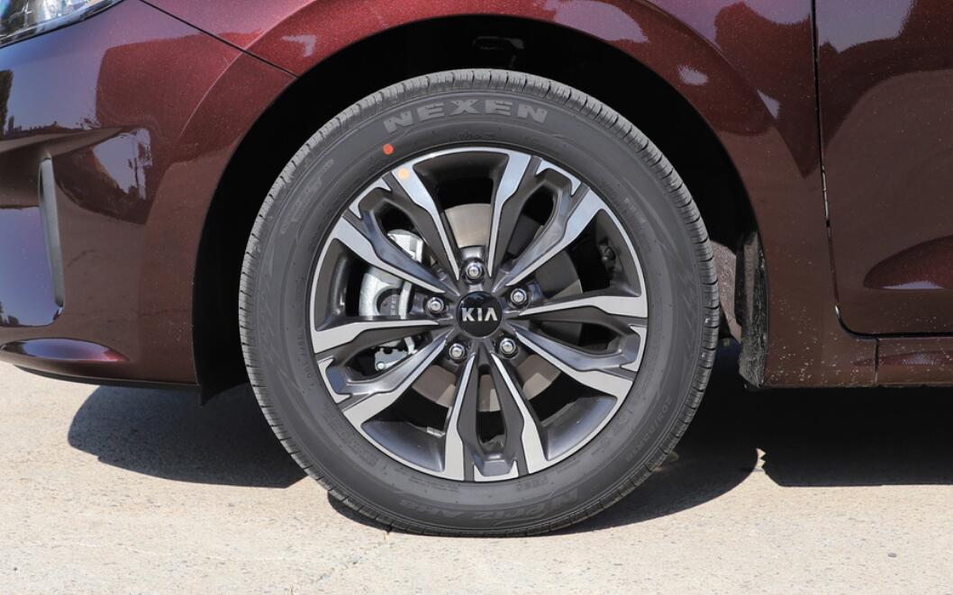 跟国产同样的价格能做出好产品吗,跟合资车一样的国产车