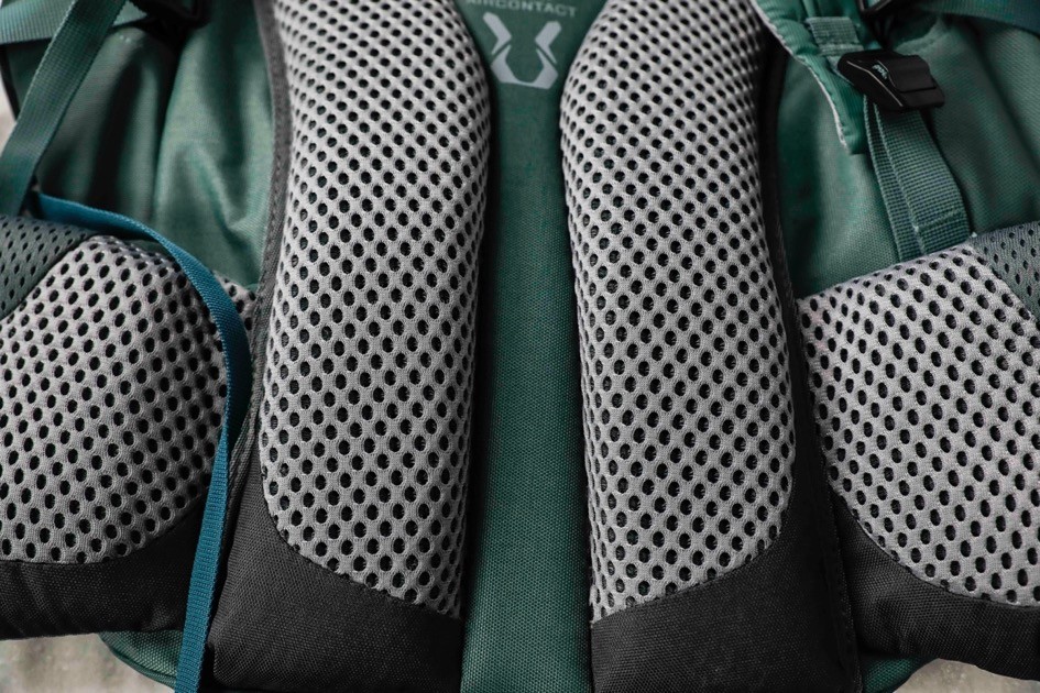 deuter户外背包怎么样,deuter轻量徒步双肩包