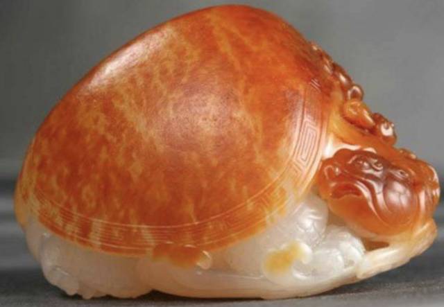 把玩和田玉和玻璃的区别,把玩和田玉生肖