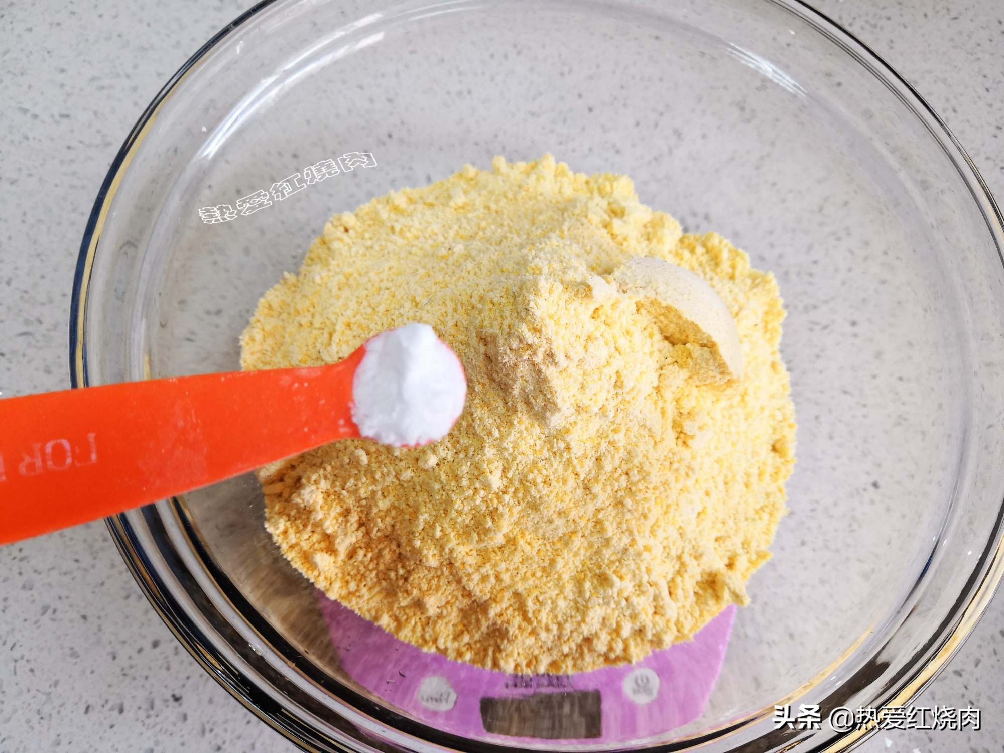 纯棒子面团子的做法,棒子面菜团子怎么做不开裂