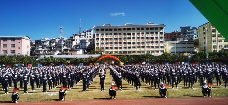 澶у鐢板緞,濂嬫枟闈掓槬寮哄浗鏈夋垜杩愬姩浼氬紑骞曞紡