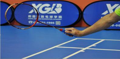 羽毛球后场杀球视频教学讲解,打羽毛球技巧初学视频杀球