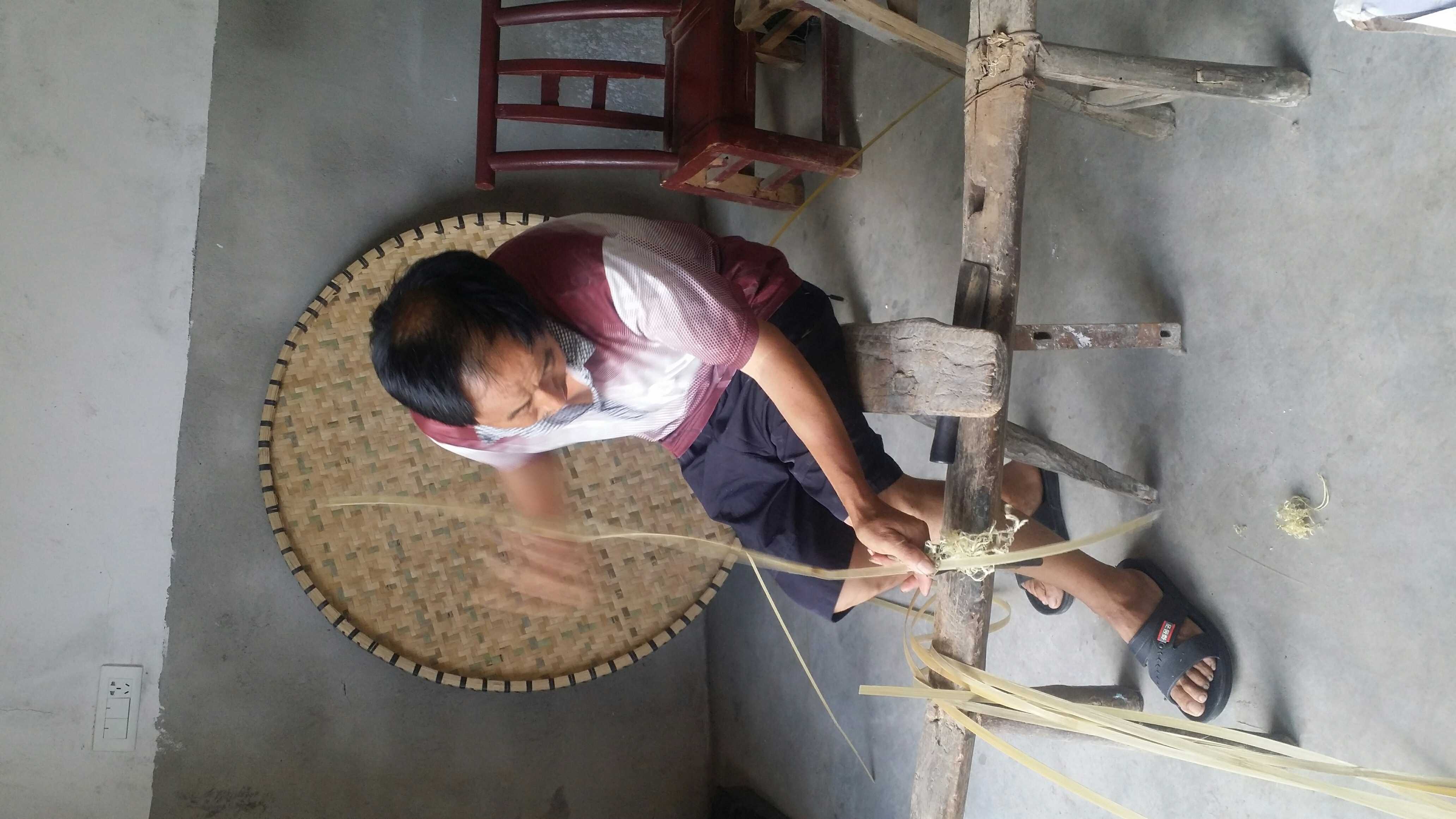 「云梦人物」篾匠褚红刚：跳跃在指间的舞蹈