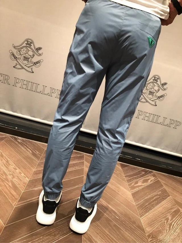 普拉达最新裤子,普拉达官方裤子