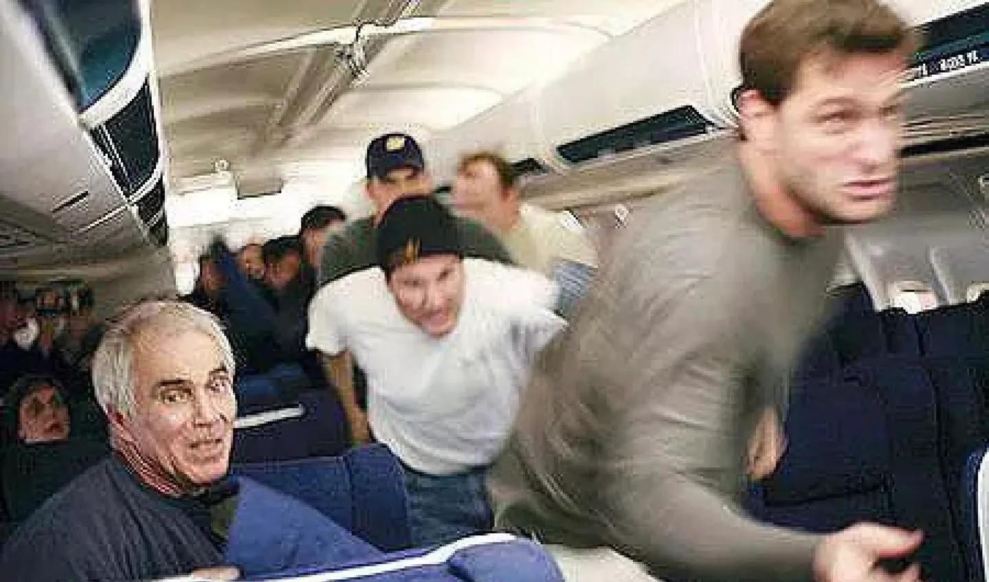 911事件五角大楼被袭击真实录像,911事件五角大楼被撞总统的反应